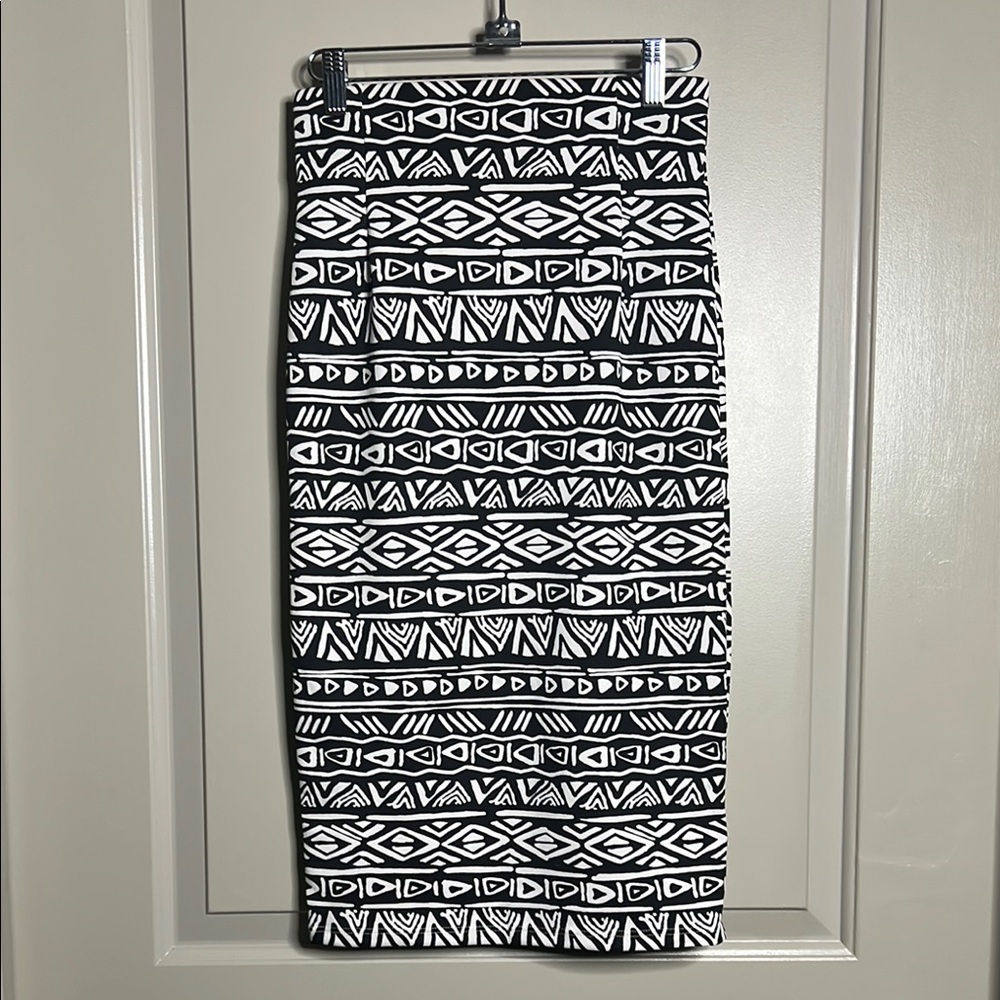 Black and White Midi Pencil Skirt for Work